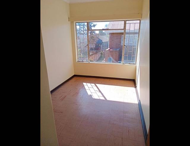 1 BEDROOM PROPERTY TO RENT IN CAPITAL PARK
